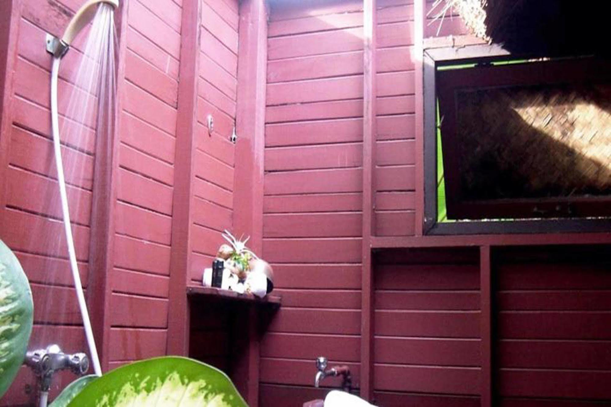 Bann Pae Cabana Hotel And Resort Klaeng Exterior photo